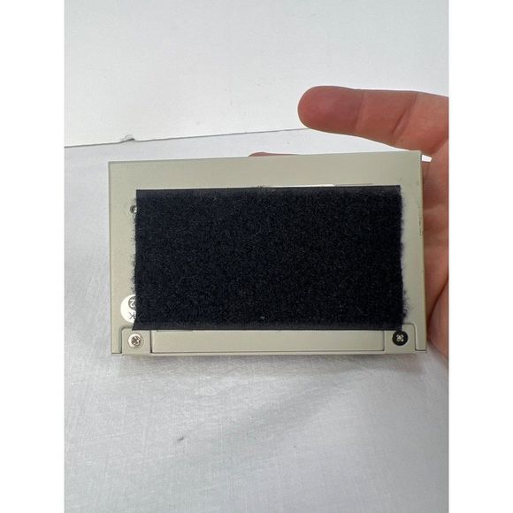 Unicom Micro Switch 5 Port 10/100 Base Switch - Picture 4 of 5